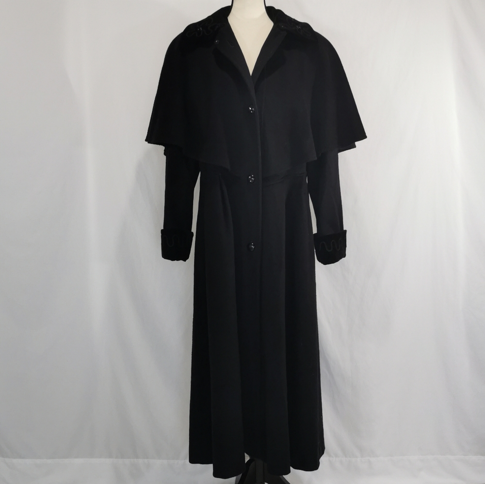 Gothic Victorian Black Women's Cape-Back Coat
